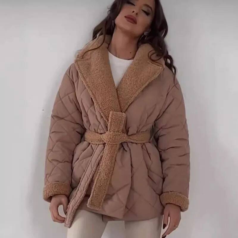 Elegant Quilted With Faux Fur  - огляд і ціна Street Fashion Taiwan