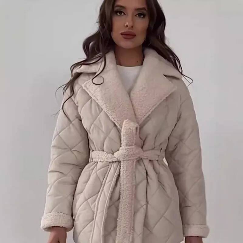 Elegant Quilted With Faux Fur  - огляд і ціна Street Fashion Taiwan