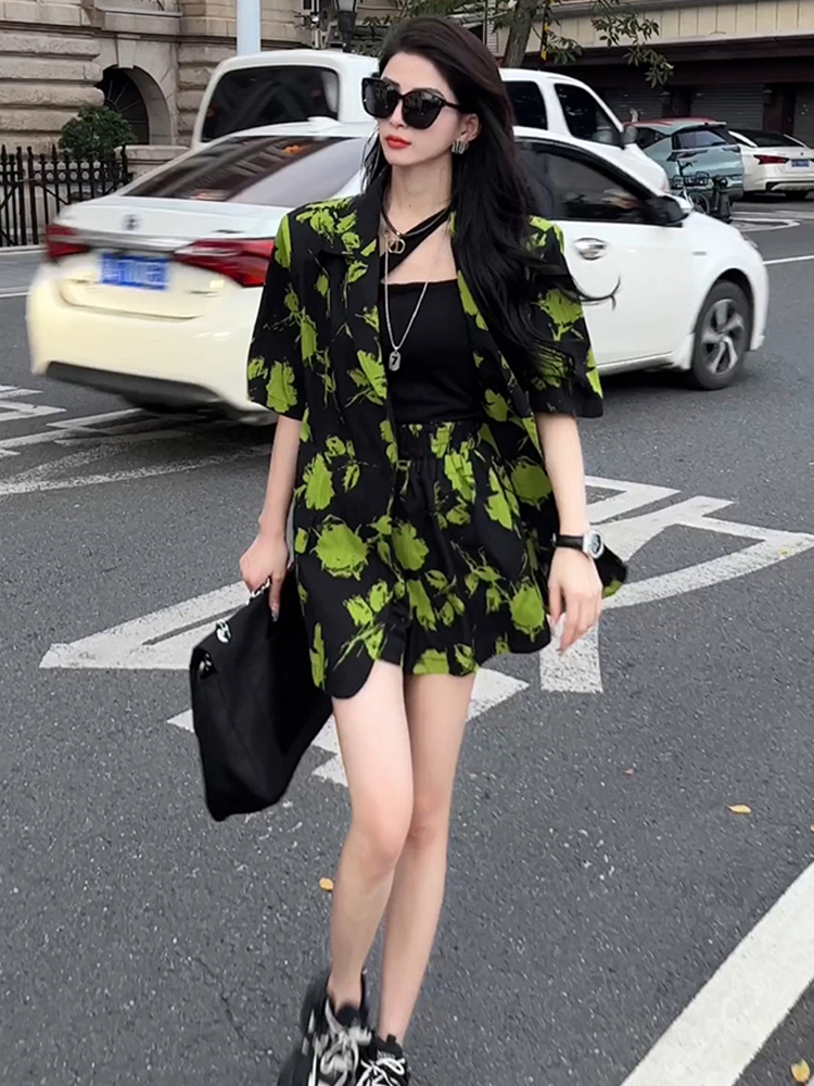 Fashionable Print Suit Set Wom - огляд і ціна Street Fashion Online