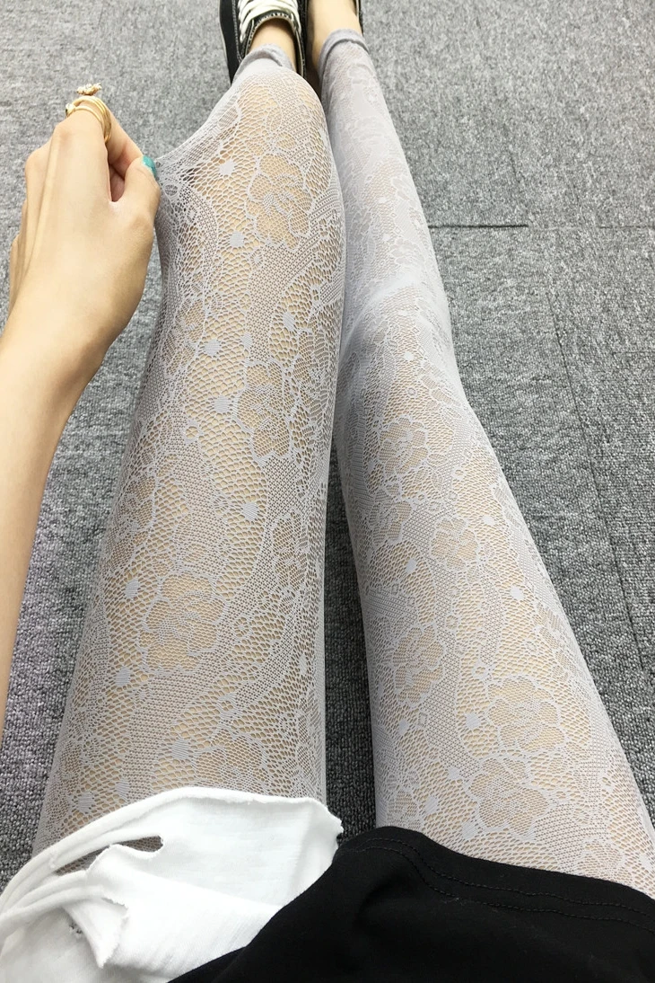 South Korea 2025 Lace Bottoms  - огляд і ціна Street Fashion Trends 2025